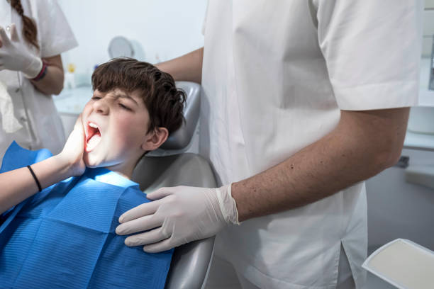 Best Emergency Tooth Extraction  in Estelle, LA